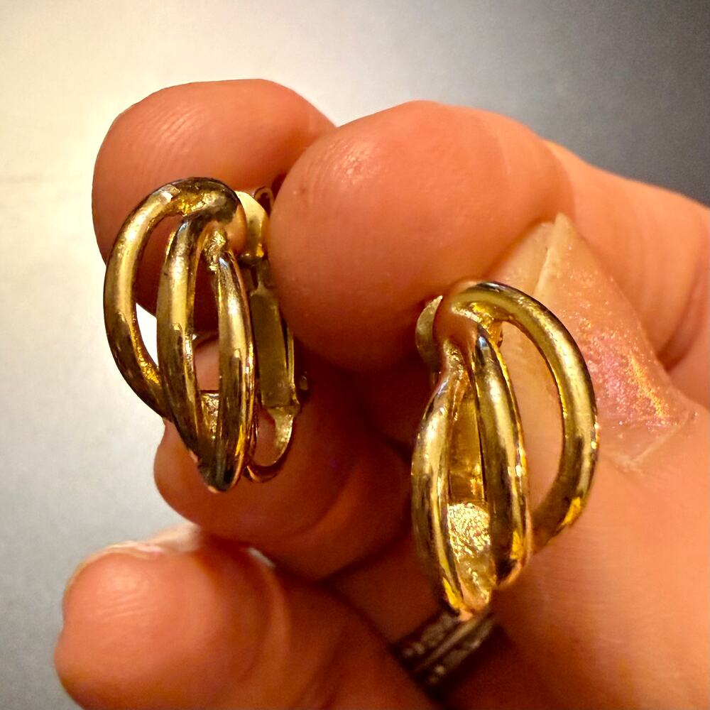 Vintage 1980s Napier Gold Plated Clip On Screw Back Earrings - Picture 4 of 7